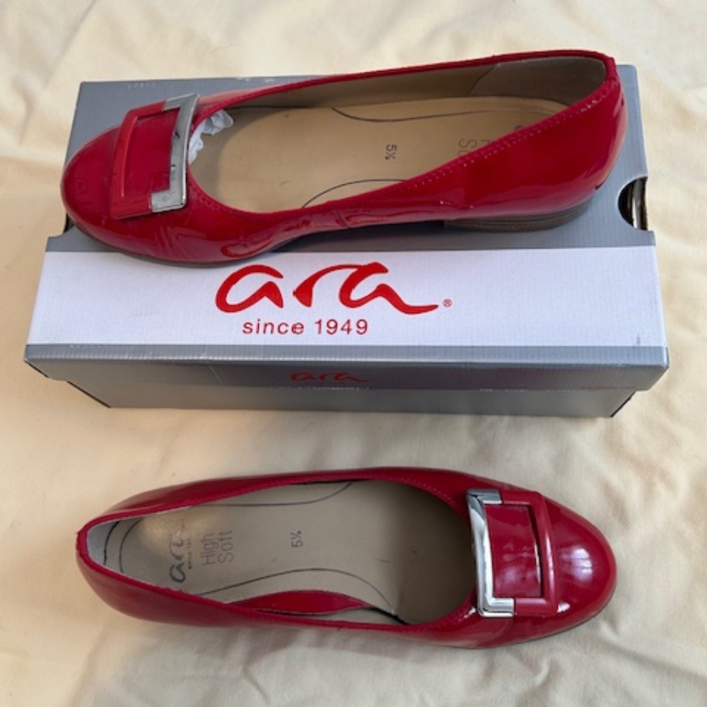 Ara Red Patent Ballet Flats (8)